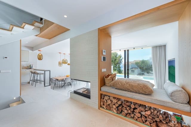 3 slaapkamer Villa te koop in Alcúdia met zwembad - € 1.900.000 (Ref: 9016816)