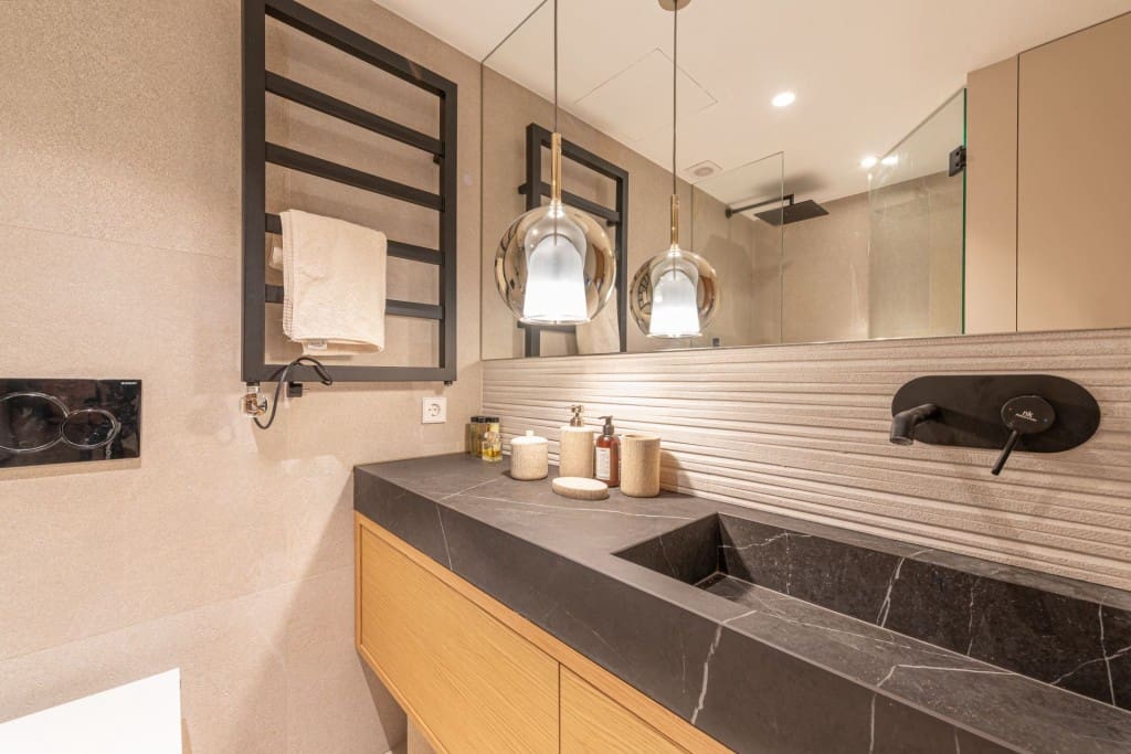 3 bedroom Villa for sale in Alcudia with pool - € 1,900,000 (Ref: 9016816)