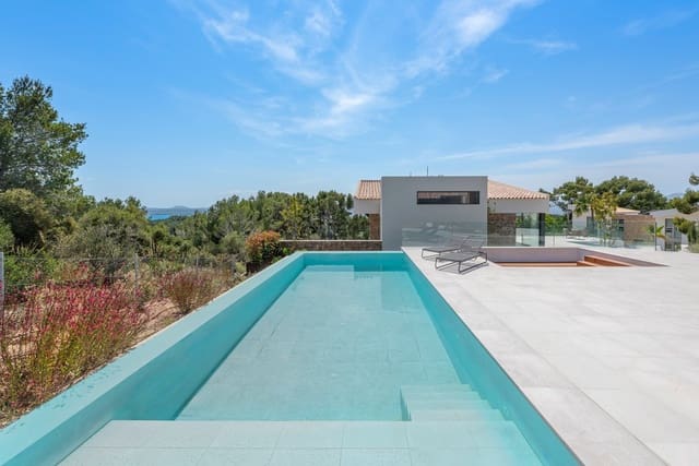 4 slaapkamer Villa te koop in Mal Pas-Bon Aire, Alcúdia met zwembad garage - € 3.950.000 (Ref: 9031673)
