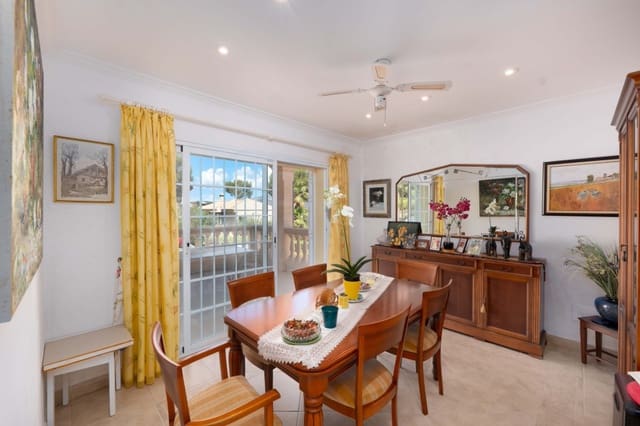 3 Zimmer Villa zu verkaufen in Santa Ponsa, Calvià mit Pool Garage - 2.200.000 € (Ref: 9031674)