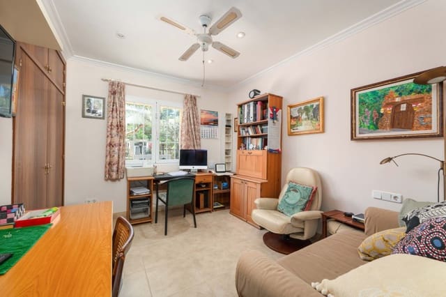 3 Zimmer Villa zu verkaufen in Santa Ponsa, Calvià mit Pool Garage - 2.200.000 € (Ref: 9031674)