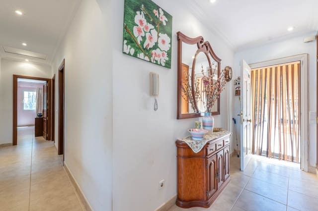 3 Zimmer Villa zu verkaufen in Santa Ponsa, Calvià mit Pool Garage - 2.200.000 € (Ref: 9031674)