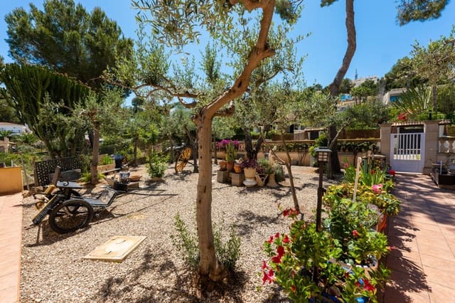 3 Zimmer Villa zu verkaufen in Santa Ponsa, Calvià mit Pool Garage - 2.200.000 € (Ref: 9031674)