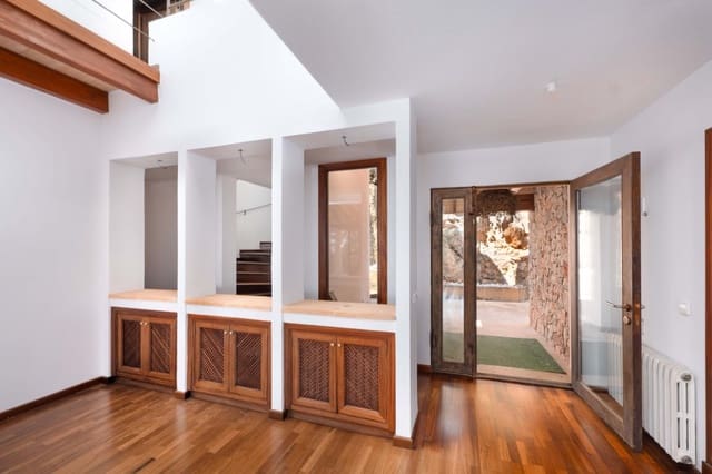 4 soverom Villa til salgs i Esporles med svømmebasseng garasje - € 3 195 000 (Ref: 9031676)