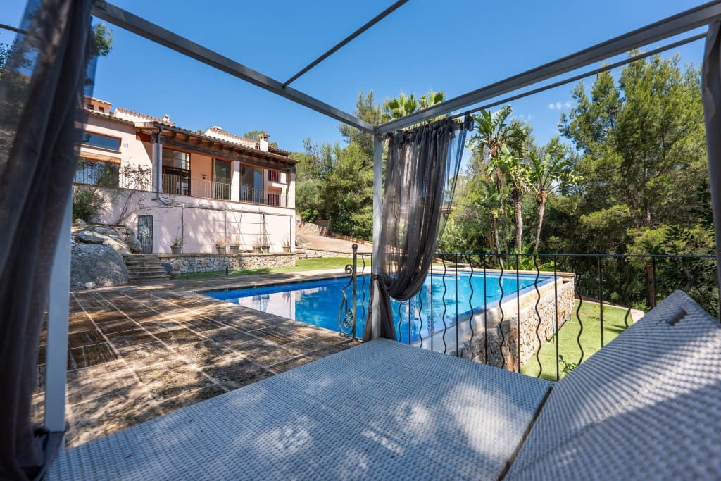 4 soverom Villa til salgs i Esporles med svømmebasseng garasje - € 3 195 000 (Ref: 9031676)