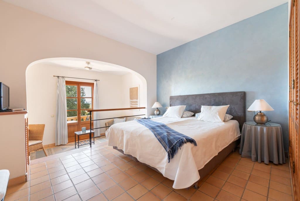 11 soverom Finca/Herregård til salgs i Petra med svømmebasseng - € 2 900 000 (Ref: 9042061)