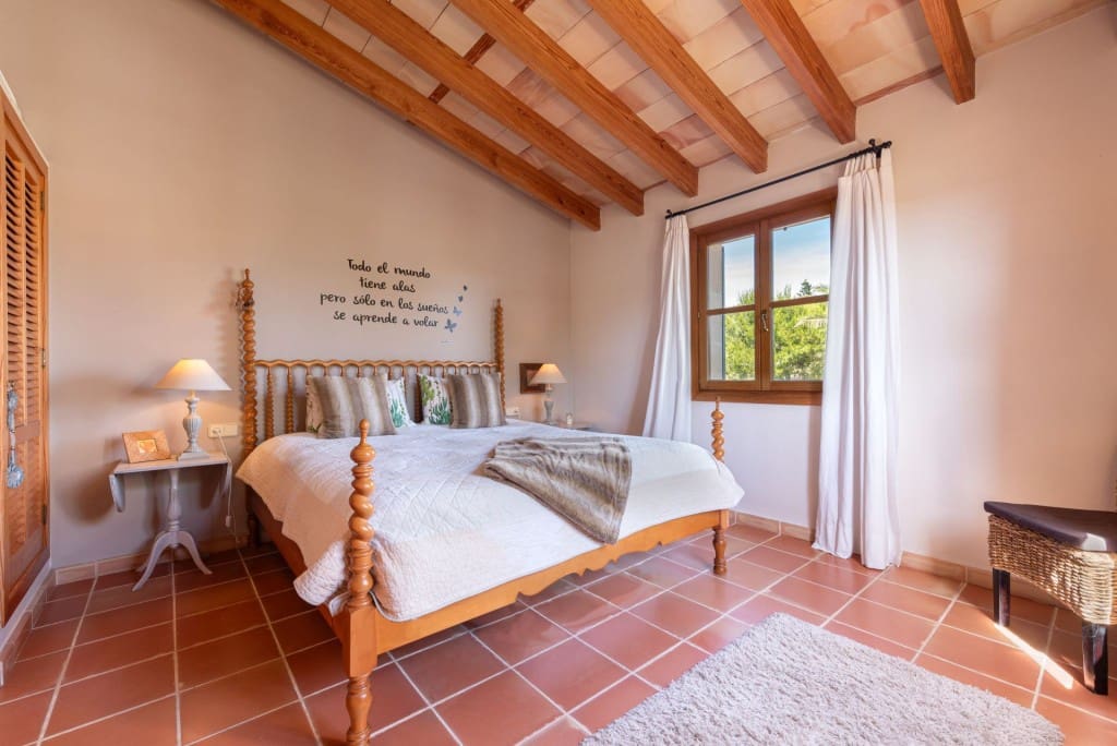 11 soverom Finca/Herregård til salgs i Petra med svømmebasseng - € 2 900 000 (Ref: 9042061)