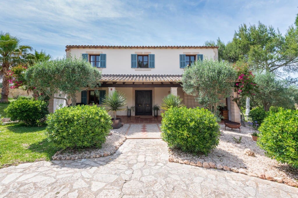 11 soverom Finca/Herregård til salgs i Petra med svømmebasseng - € 2 900 000 (Ref: 9042061)