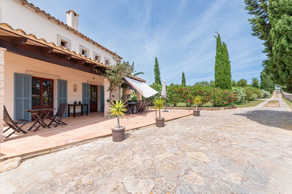 11 soverom Finca/Herregård til salgs i Petra med svømmebasseng - € 2 900 000 (Ref: 9042061)