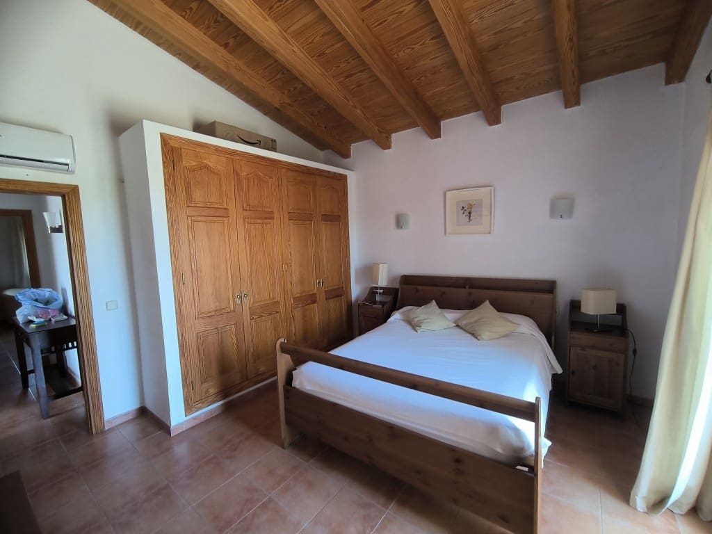 4 camera da letto Finca/Casa di Campagna in vendita in Llubi con piscina - 2.150.000 € (Rif: 9050851)