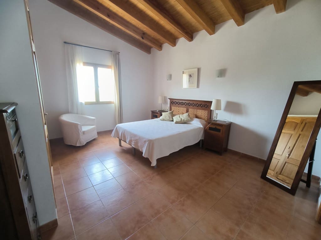 4 camera da letto Finca/Casa di Campagna in vendita in Llubi con piscina - 2.150.000 € (Rif: 9050851)