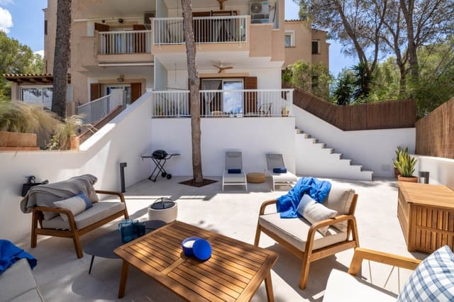 2 sypialnia Apartament na sprzedaż w Santa Ponsa, Calvià z basenem garażem - 975 000 € (Ref: 9059050)