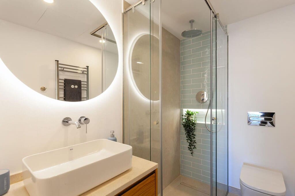2 sypialnia Apartament na sprzedaż w Santa Ponsa z basenem garażem - 925 000 € (Ref: 9059050)