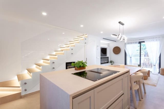 2 bedroom Apartment for sale in Santa Ponsa, Calvià with pool garage - € 925,000 (Ref: 9059050)