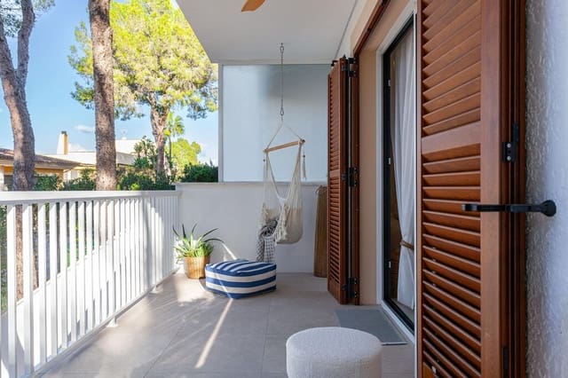 2 bedroom Apartment for sale in Santa Ponsa, Calvià with pool garage - € 925,000 (Ref: 9059050)