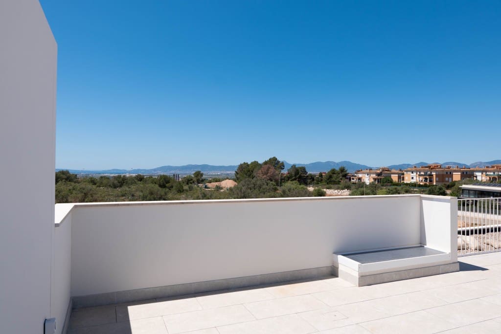 6 bedroom Villa for sale in Son Gual with pool - € 2,640,000 (Ref: 9073207)