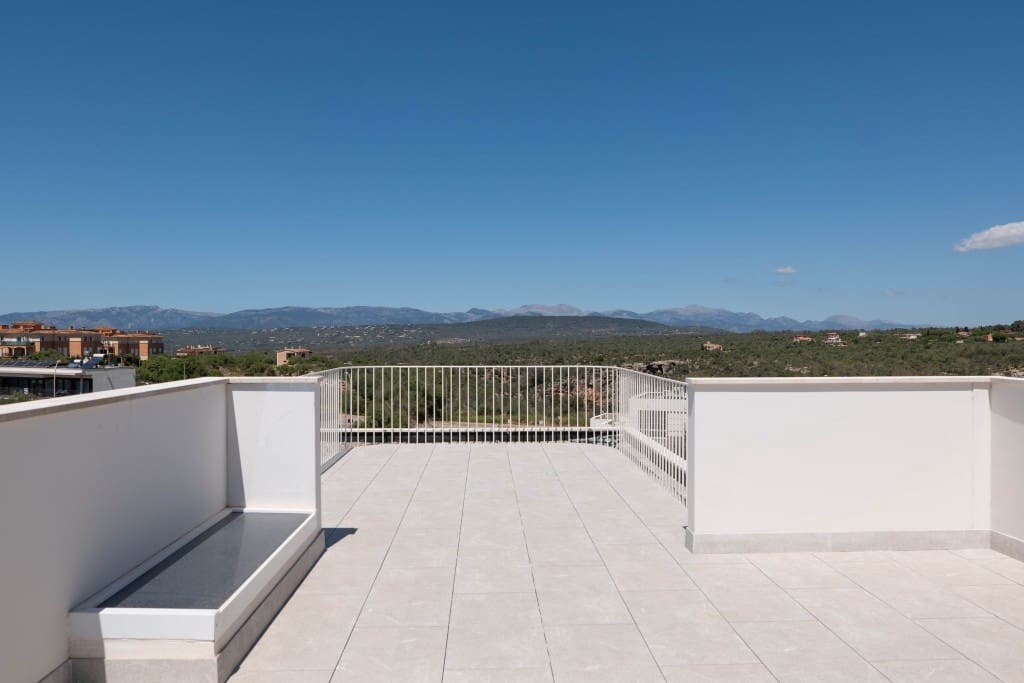 6 bedroom Villa for sale in Son Gual with pool - € 2,640,000 (Ref: 9073207)