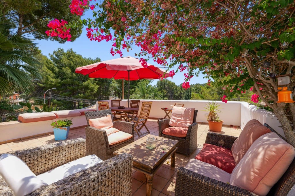 4 soveværelse Villa til salg i Costa de la Calma med swimmingpool garage - € 1.350.000 (Ref: 9098936)