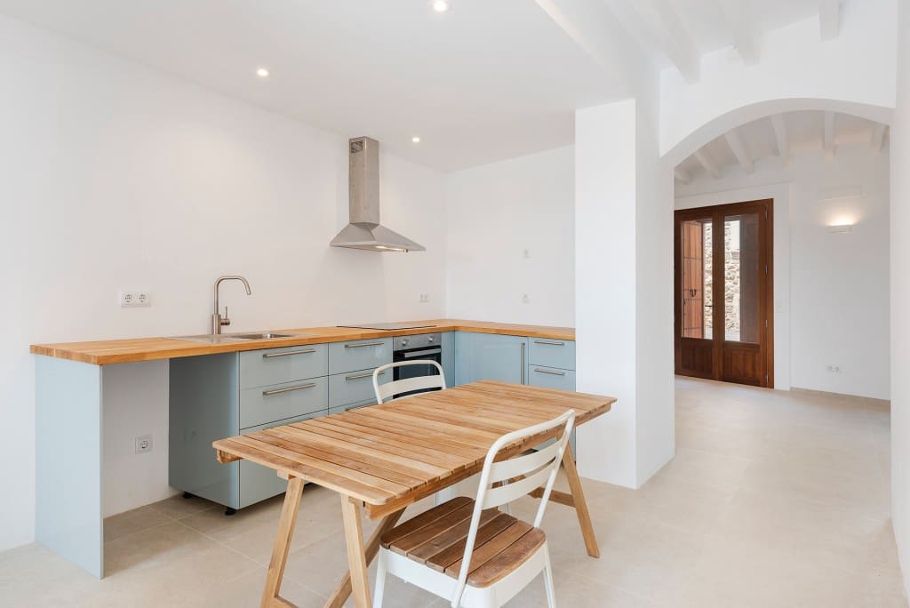 3 soverom Hus til salgs i Campanet med svømmebasseng - € 795 000 (Ref: 9098937)