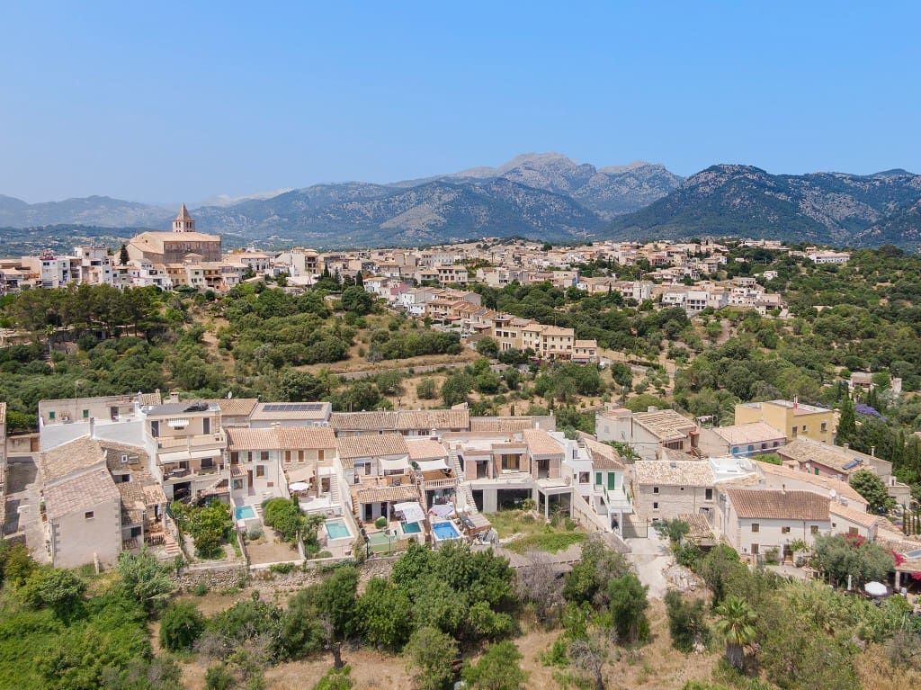 3 soverom Hus til salgs i Campanet med svømmebasseng - € 795 000 (Ref: 9098937)