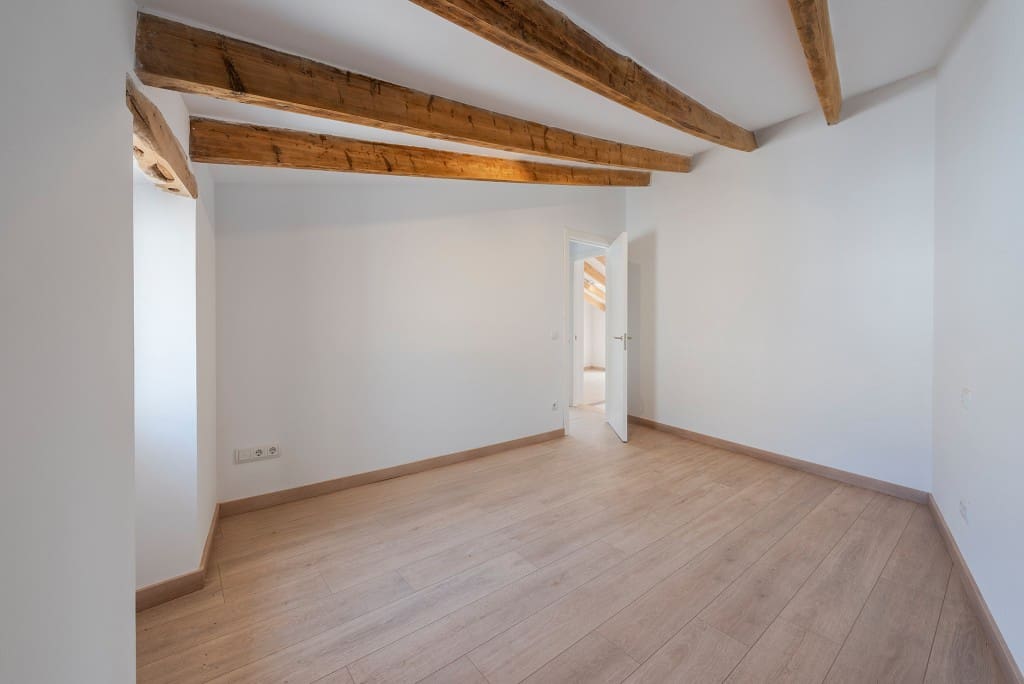 3 soverom Hus til salgs i Campanet med svømmebasseng - € 795 000 (Ref: 9098937)