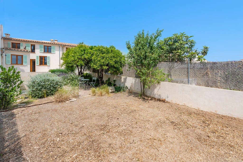 3 soverom Hus til salgs i Campanet med svømmebasseng - € 795 000 (Ref: 9098937)