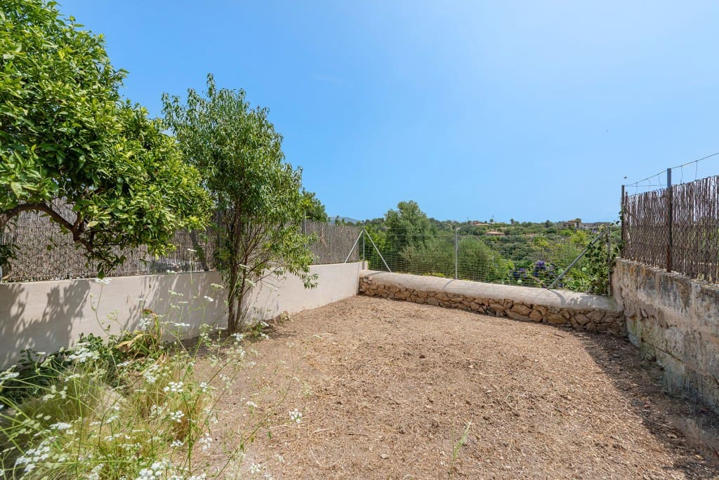 3 soverom Hus til salgs i Campanet med svømmebasseng - € 795 000 (Ref: 9098937)