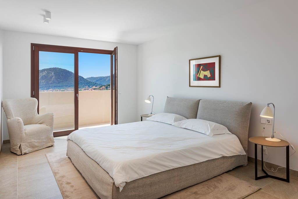 5 soveværelse Villa til salg i Llubi med swimmingpool garage - € 4.950.000 (Ref: 9102776)