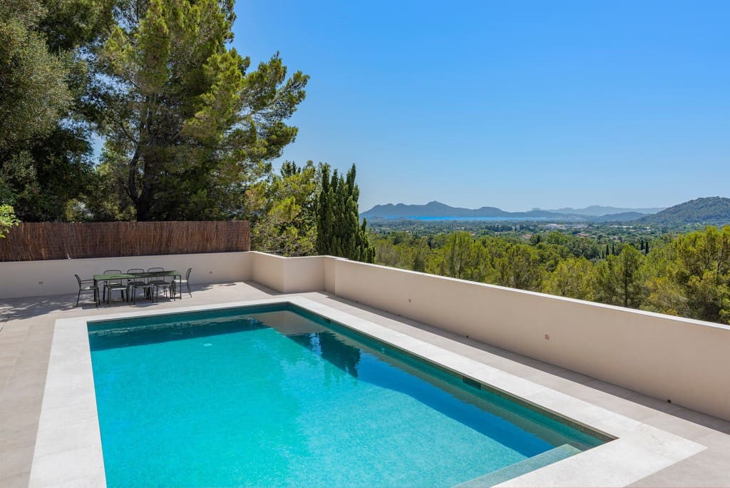 5 soveværelse Villa til salg i Llubi med swimmingpool garage - € 4.950.000 (Ref: 9102776)