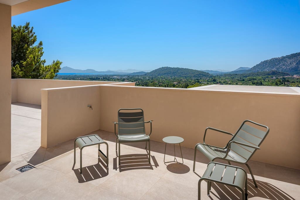 5 soveværelse Villa til salg i Llubi med swimmingpool garage - € 4.950.000 (Ref: 9102776)