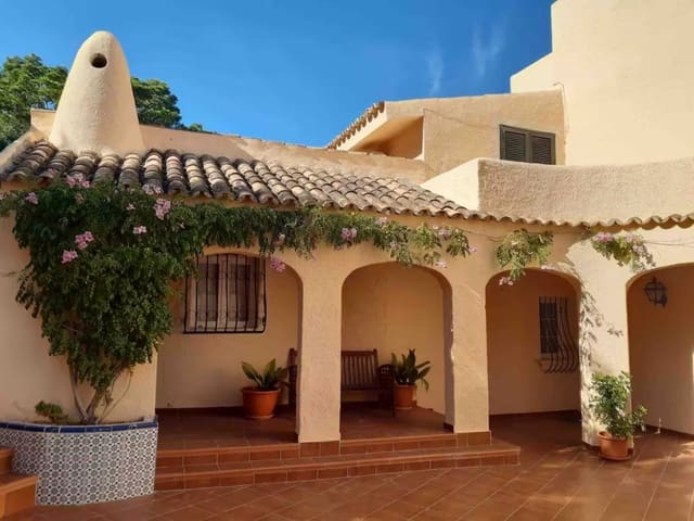 7 soverom Villa til salgs i Palmanova, Calvià med svømmebasseng garasje - € 1 910 000 (Ref: 9104363)