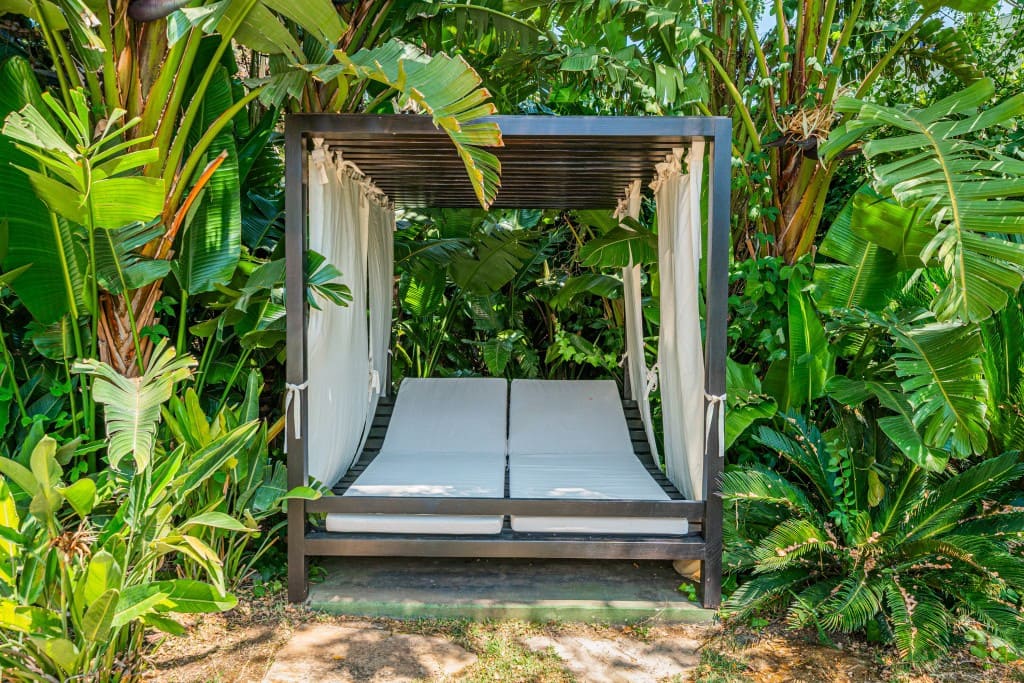 5 soveværelse Villa til salg i Llubi med swimmingpool garage - € 2.925.000 (Ref: 9106368)