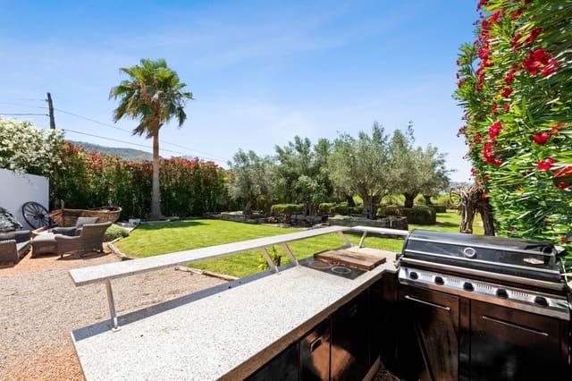 4 soverom Finca/Herregård til salgs i Puerto de Andratx, Andratx med svømmebasseng - € 2 000 000 (Ref: 9108520)