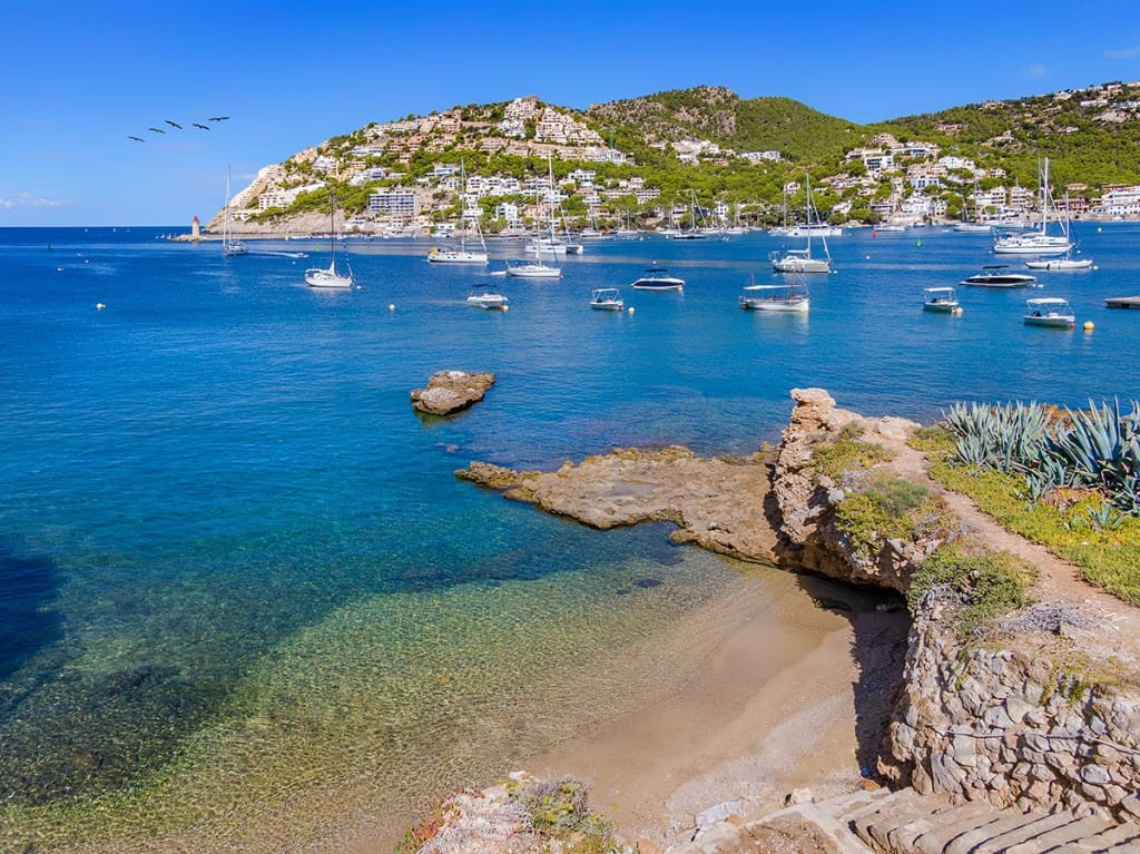 4 soverom Finca/Herregård til salgs i Puerto de Andratx med svømmebasseng - € 2 000 000 (Ref: 9108520)