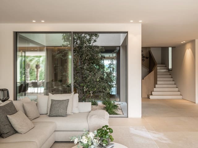 4 slaapkamer Villa te koop in Santa Ponsa, Calvià met zwembad garage - € 5.500.000 (Ref: 9115936)
