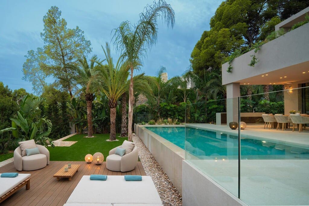4 soveværelse Villa til salg i Santa Ponsa med swimmingpool garage - € 5.500.000 (Ref: 9115936)