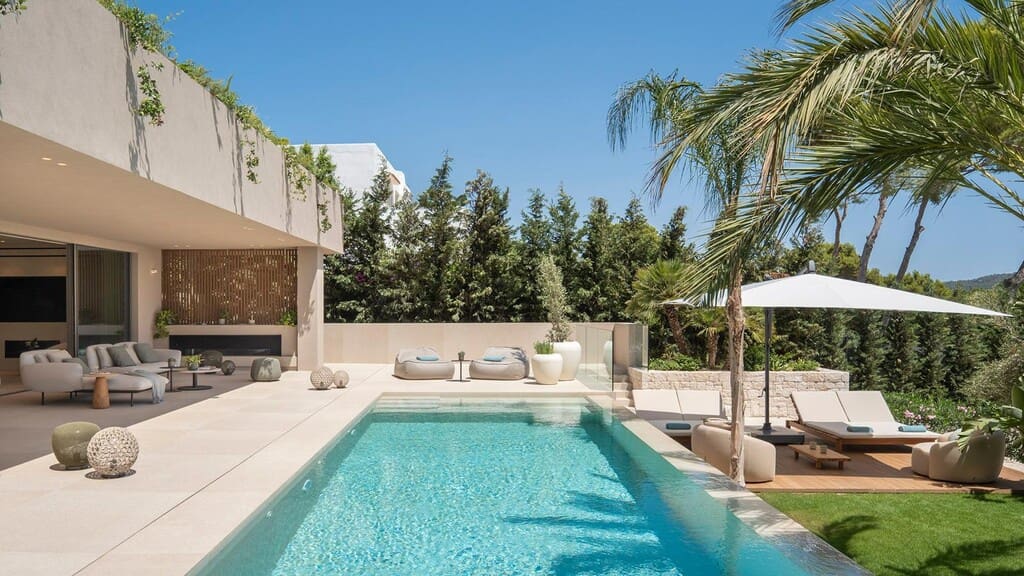 4 soveværelse Villa til salg i Santa Ponsa med swimmingpool garage - € 5.500.000 (Ref: 9115936)