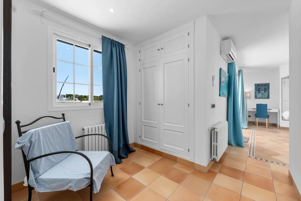 5 soveværelse Villa til salg i Cala d'Or med swimmingpool garage - € 3.950.000 (Ref: 9118584)