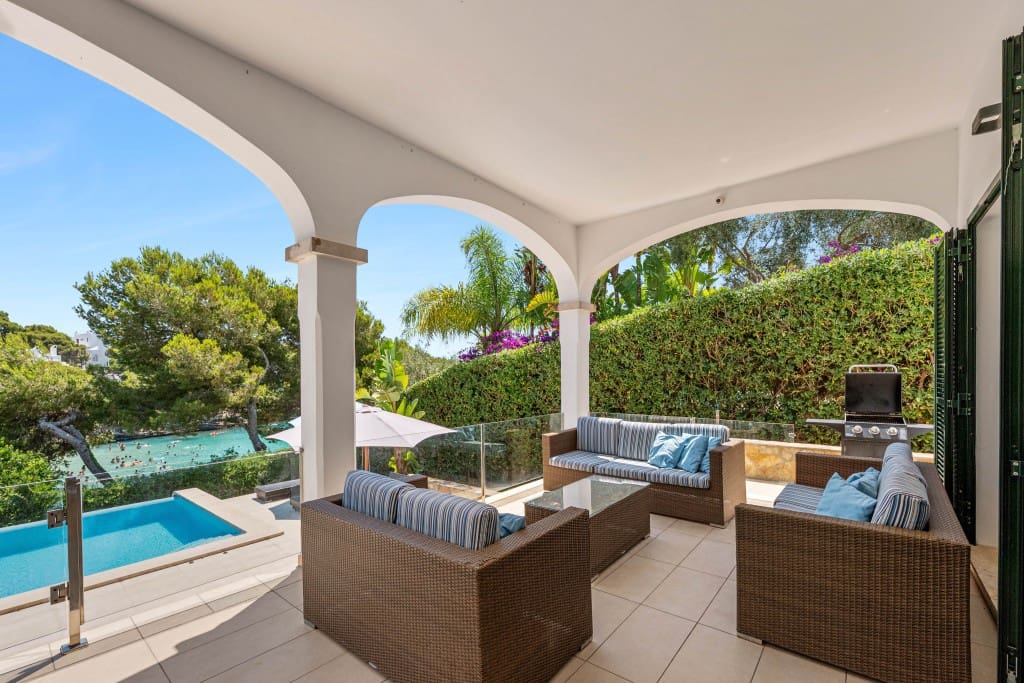 5 soveværelse Villa til salg i Cala d'Or med swimmingpool garage - € 3.950.000 (Ref: 9118584)