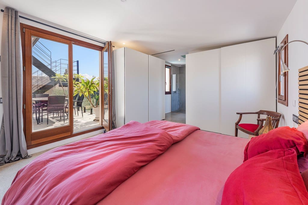 4 soveværelse Byhus til salg i Muro med swimmingpool garage - € 1.650.000 (Ref: 9128058)