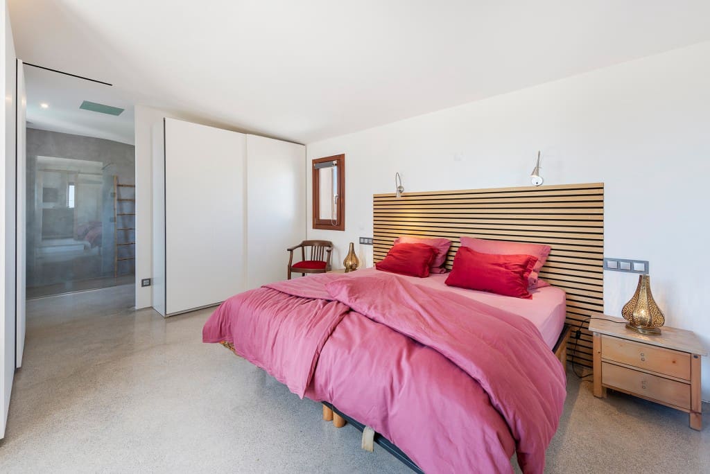 4 soveværelse Byhus til salg i Muro med swimmingpool garage - € 1.650.000 (Ref: 9128058)