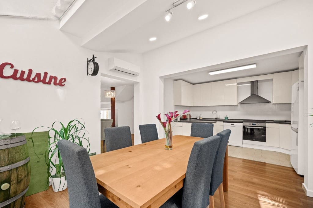 3 sypialnia Dom blizniak na sprzedaż w Portals Nous z basenem garażem - 820 000 € (Ref: 9132197)