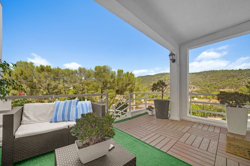 3 sypialnia Dom blizniak na sprzedaż w Portals Nous z basenem garażem - 820 000 € (Ref: 9132197)