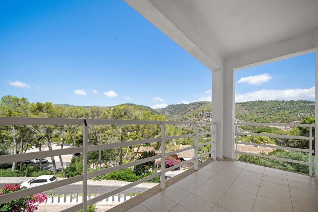 3 sypialnia Dom blizniak na sprzedaż w Portals Nous z basenem garażem - 820 000 € (Ref: 9132197)