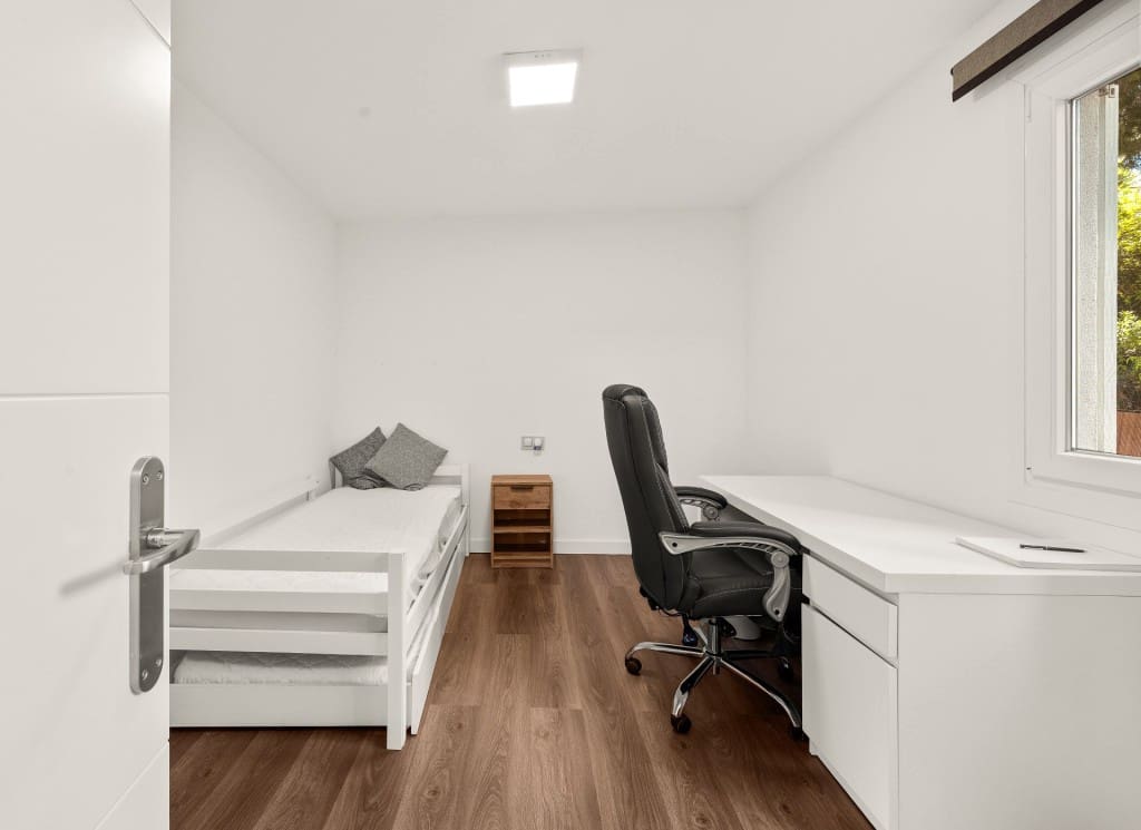 3 sypialnia Dom blizniak na sprzedaż w Portals Nous z basenem garażem - 820 000 € (Ref: 9132197)