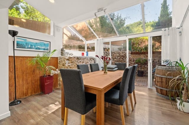 3 sypialnia Dom blizniak na sprzedaż w Portals Nous, Calvià z basenem garażem - 820 000 € (Ref: 9132197)