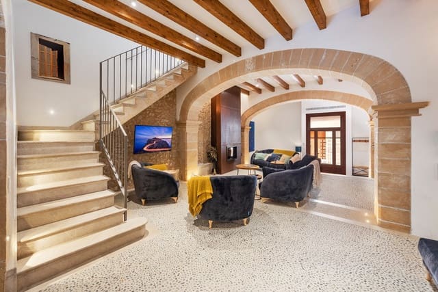 6 chambre Maison de Ville à vendre à Pollensa / Pollença avec piscine - 3 200 000 € (Ref: 9134218)