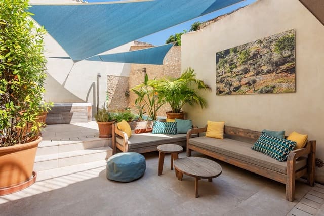 6 chambre Maison de Ville à vendre à Pollensa / Pollença avec piscine - 3 200 000 € (Ref: 9134218)