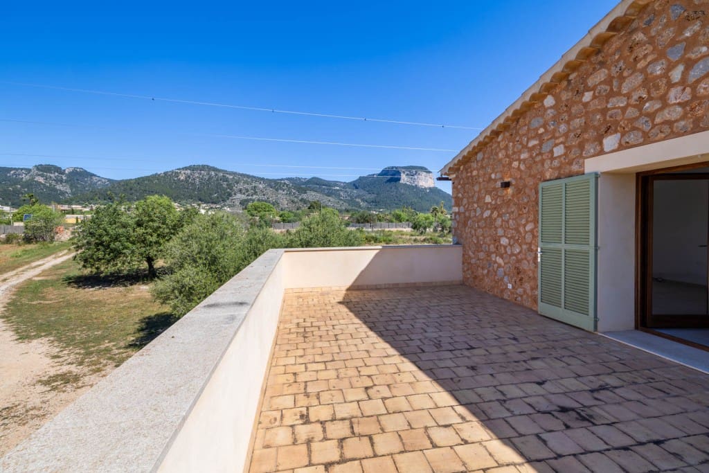 4 soverom Finca/Herregård til salgs i Alaro med svømmebasseng - € 3 200 000 (Ref: 9141456)