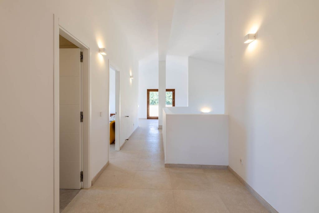 4 soverom Finca/Herregård til salgs i Alaro med svømmebasseng - € 3 200 000 (Ref: 9141456)